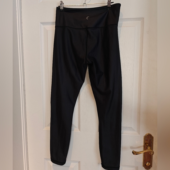 ZYIA Shine Leggings - Picture 4 of 4
